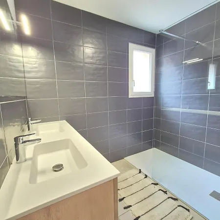 Le Clos Des Farges #clim#parking#terrasse Meublé Classé 3étoiles * Clermont-Ferrand