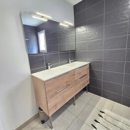 Le Clos Des Farges #clim#parking#terrasse Meuble Classe 3etoiles Clermont-Ferrand