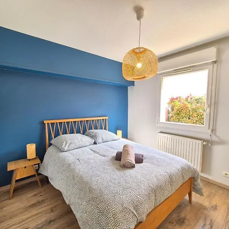 Le Clos Des Farges #clim#parking#terrasse Meuble Classe 3etoiles Apartamento *