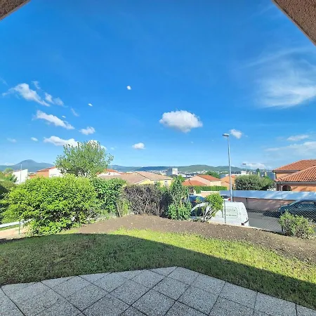 公寓 Le Clos Des Farges #clim#parking#terrasse Meuble Classe 3etoiles 克莱蒙费朗