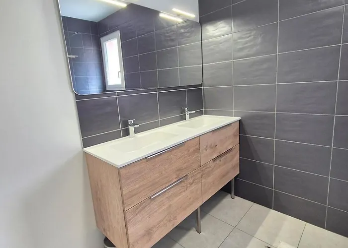 Le Clos Des Farges #clim#parking#terrasse Meuble Classe 3etoiles Clermont-Ferrand