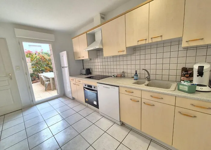 公寓 Le Clos Des Farges #clim#parking#terrasse Meuble Classe 3etoiles *