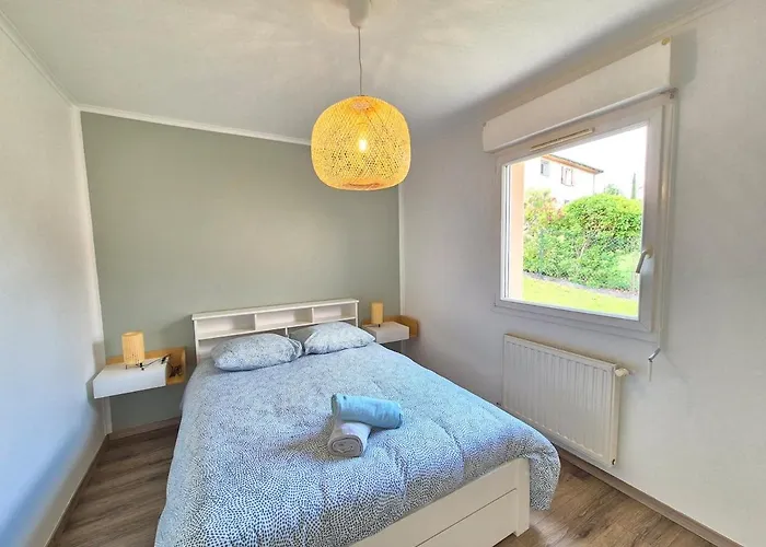 Le Clos Des Farges #clim#parking#terrasse Meuble Classe 3etoiles *